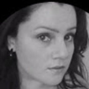 Meet your Posher, Lia